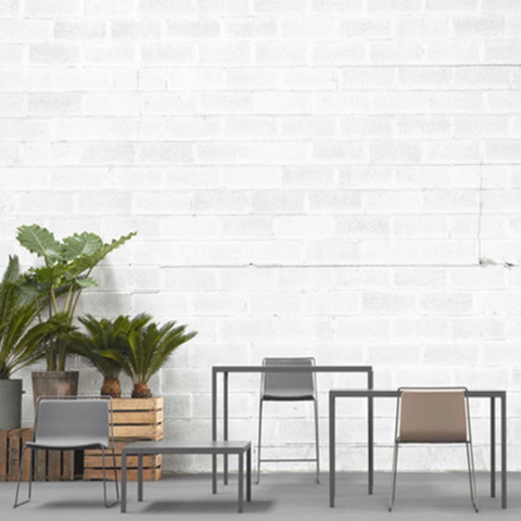 Dry Table