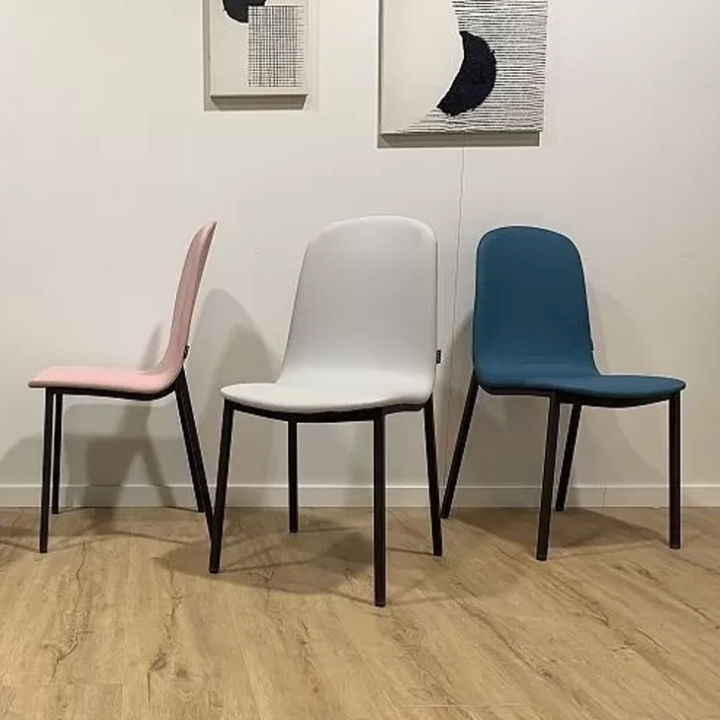 Moly Chair